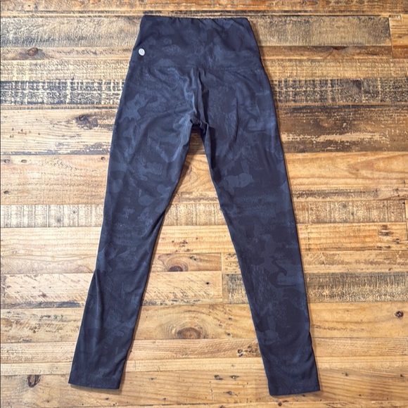 Zella women’s XXS leggings black camo print - Picture 4 of 5